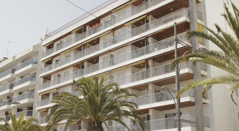 Ar Santa Anna Ii Hotel 2*